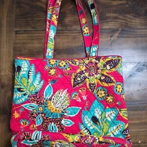 Vera Bradley Quilted Cotton Tote Bag Pink Floral Pattern Magnetic Closure